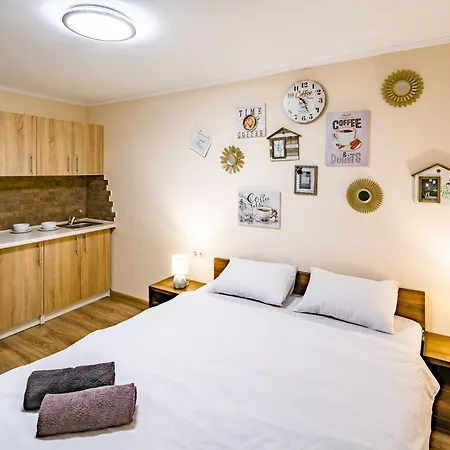 Appartamento Romari Rynok Square 3 *