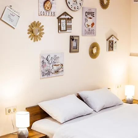 Apartment Romari Rynok Square 3 Lviv